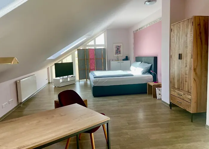 Hotel Singold Mit Highspeed Wlan Und Digitalem Schlüssel Email Adresse Erforderlich *