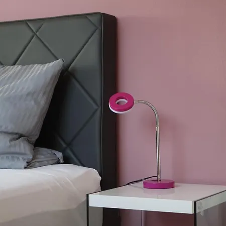 Singold Mit Highspeed Wlan Und Digitalem Schluessel Отель Швабмюнхен