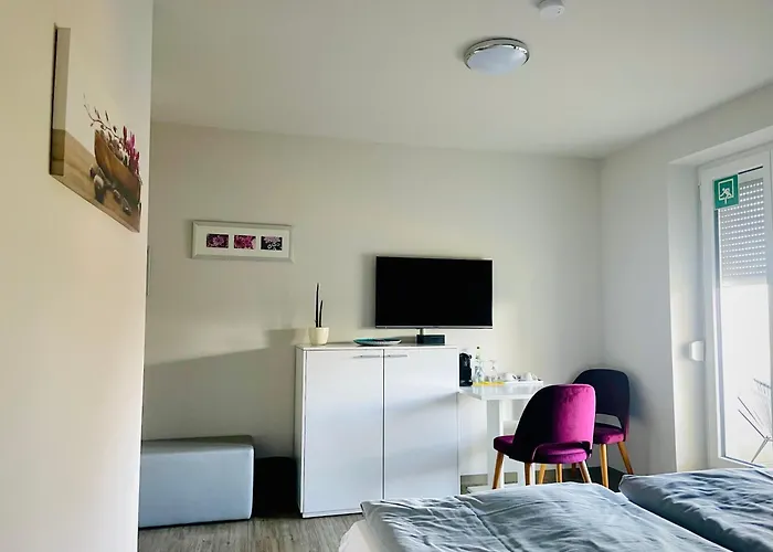 Hotel Singold Mit Highspeed Wlan Und Digitalem Schluessel Schwabmunchen
